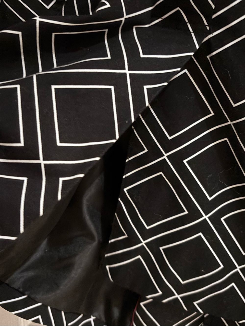 Banana Republic Black & White Geometric Trench Coat Medium - Picture 6 of 6